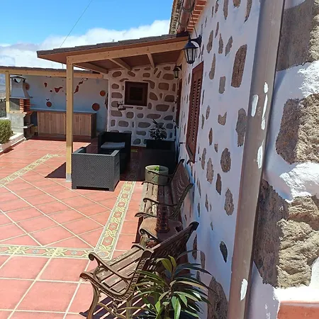 Casita Roque Nublo Holiday home