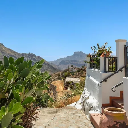 Casita Roque Nublo